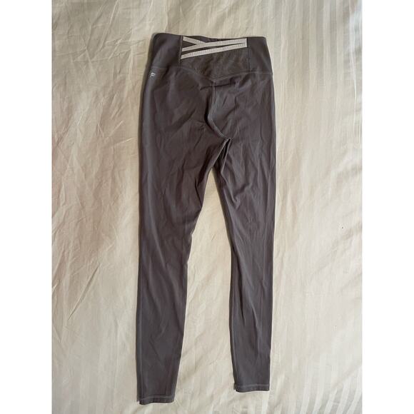 Athleta Motion360 Gray Striaght Leg Leggings Women’s Size S Yoga Workout Casual - Picture 8 of 8